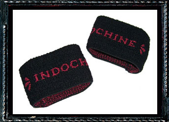 Fichier:Bracelets Eponges Indochine - Image 1.jpg