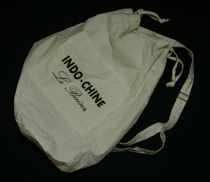 Fichier:Sac Le Baiser - Photo 1.jpg