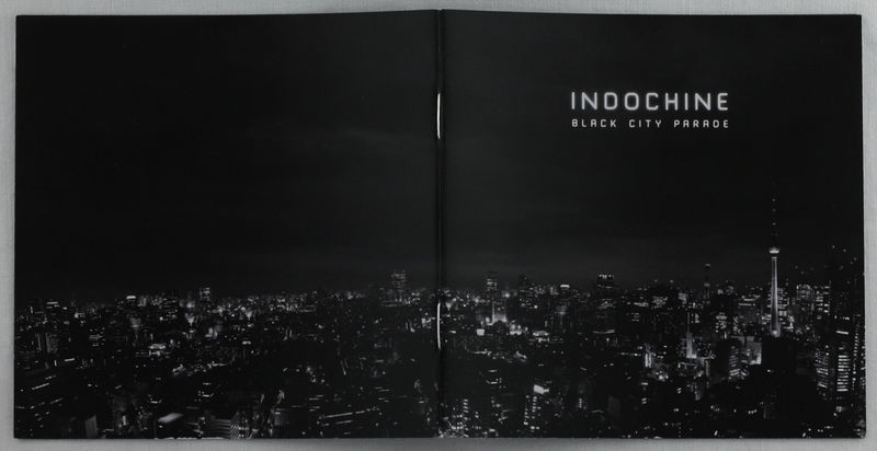 Fichier:Livret 1 2DP Black city parade.jpg