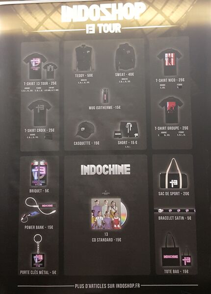 Fichier:Stand Merchandising 13 Tour 1ère vague - Photo 2.jpeg