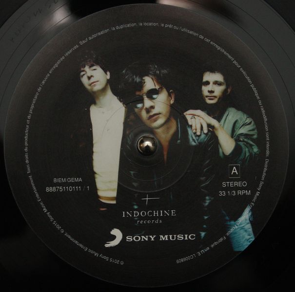 Fichier:Face A LP Un jour dans notre vie.jpg