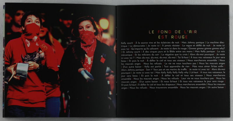 Fichier:Livret 4 2DP Black city parade.jpg