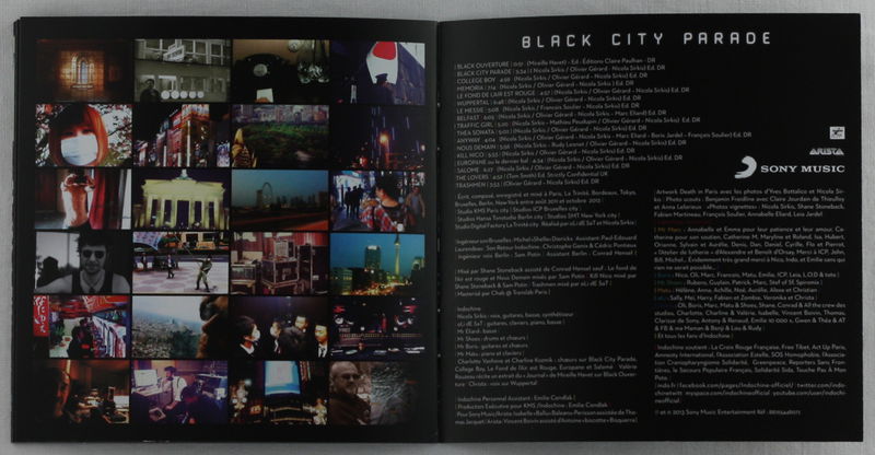 Fichier:Livret 10 2DP Black city parade.jpg
